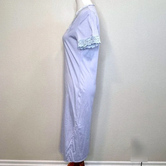 HANRO of Switzerland Nightgown Short Sleeve Lace Trim SM Lavender Quiet Luxury - Picture 4 of 8